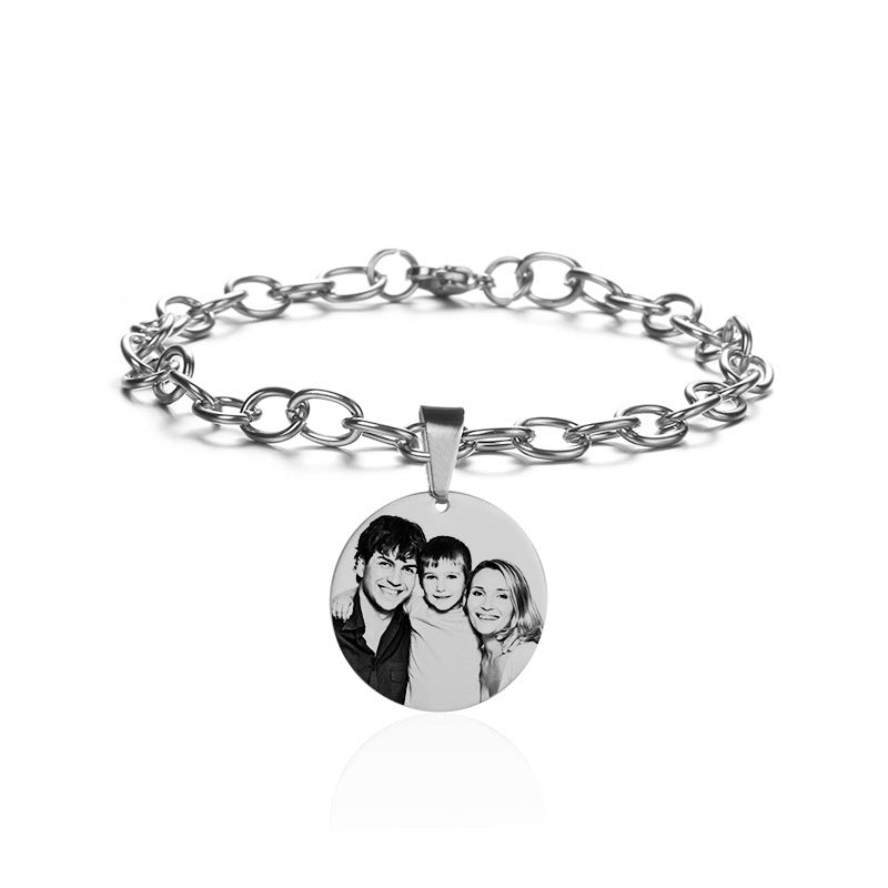 European and American creative couple titanium steel bracelet, peach heart circle brand engraved texture bracelet, DIY laser engraved square brand foot chain