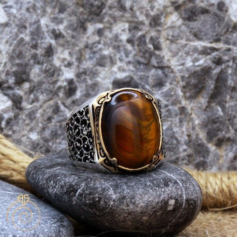 Türkiye Brown Handmade Vintage Exquisite Convex Round Brown Tiger Eye Stone 925 Sterling Silver Carved Ring Worn