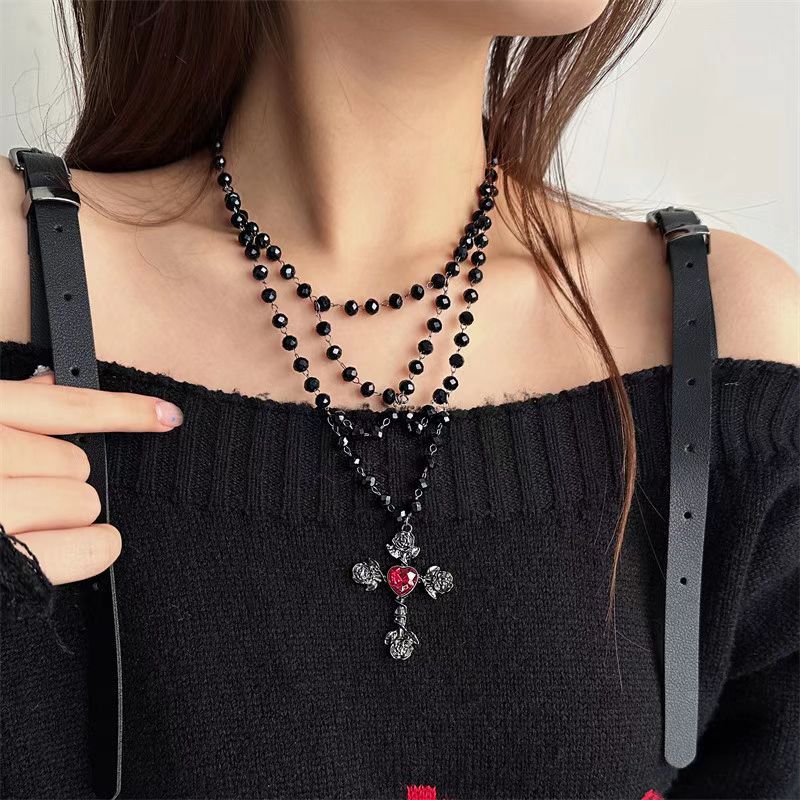 European and American cross heavy industry pearl necklace, dark gothic style multi-layer layered necklace, niche design accessory