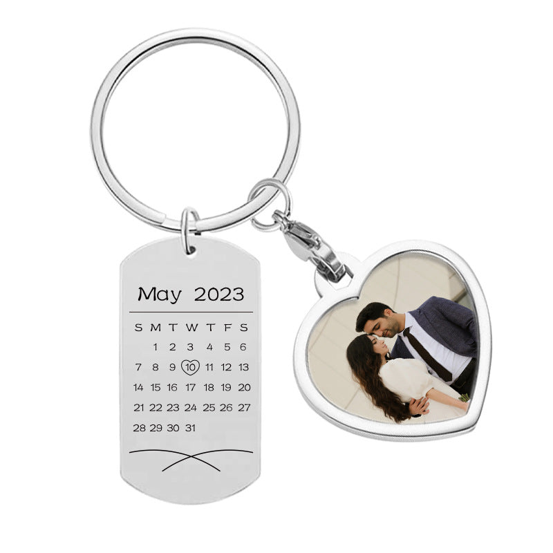 European and American cross-border DIY calendar military brand accessories personalized carving circular photo box keychain