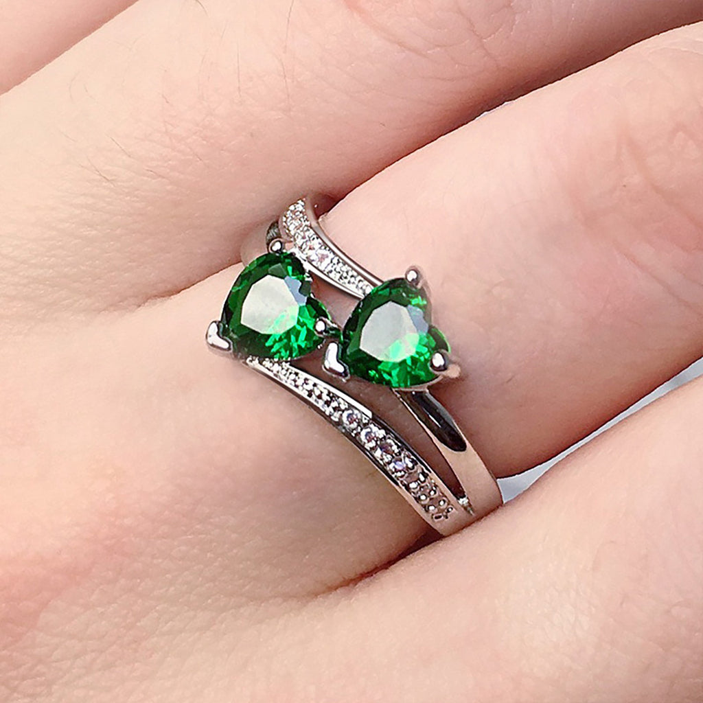Creative design of twin heart shaped zircon inlaid ring, European and American wish hot selling ring, cross-border jewelry