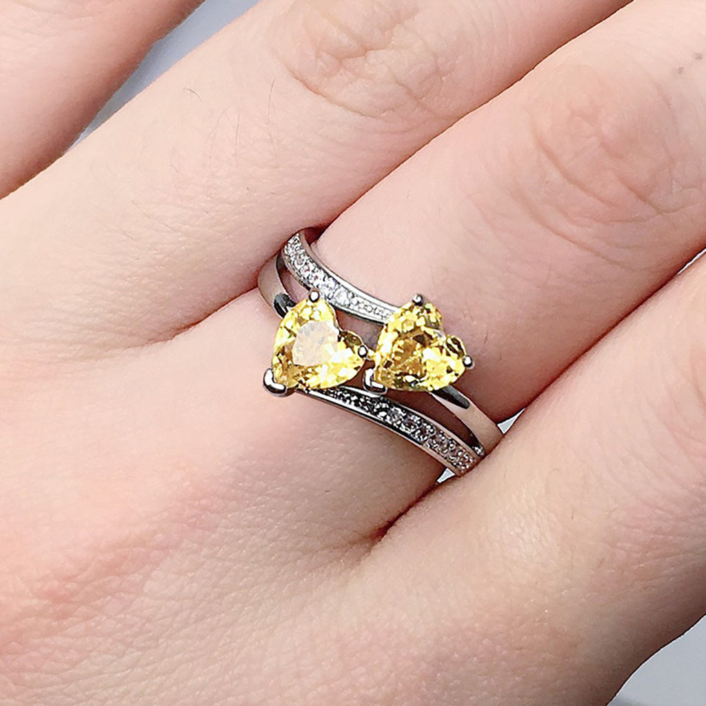Creative design of twin heart shaped zircon inlaid ring, European and American wish hot selling ring, cross-border jewelry